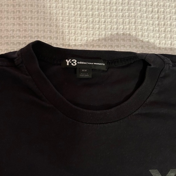 Men’s Y-3 t shirt size medium. - Picture 2 of 3